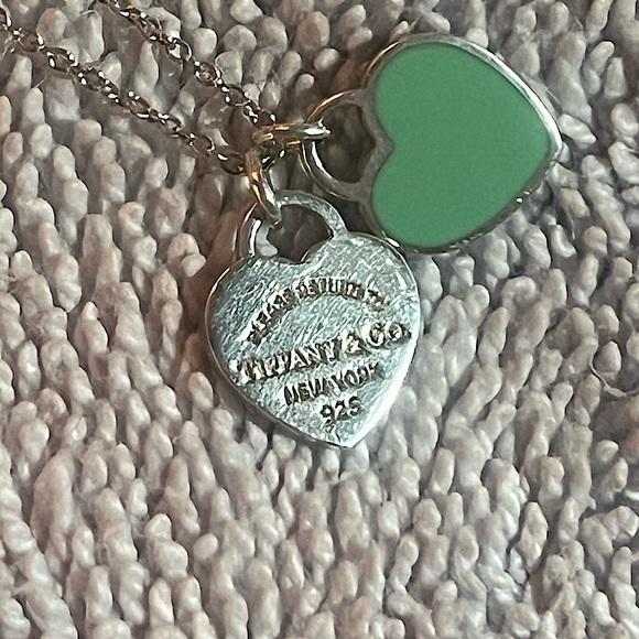 Tiffany Blue Double Heart Silver necklace - Picture 4 of 9